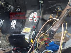 Evaporator started Leaks-shifter-cable-location.jpg