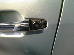 Someone tried stealing my Lexus-2011-07-22-172607.jpg
