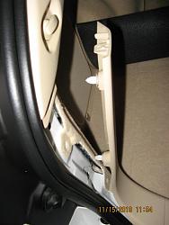 How to remove the subwoofer?-008.jpg