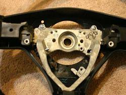 FS: Black leather steering wheel from RX400h-wheel_detail.jpg