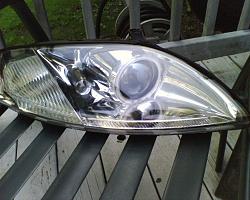 does anyone have these halo projector headlights-phone-pics-088.jpg