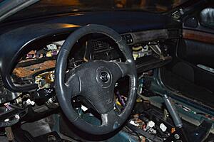 2006-2008 corolla steering wheel.-uongoiv.jpg