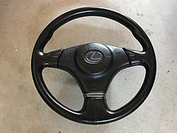 IS300 Steering Wheel-img_4640.jpg