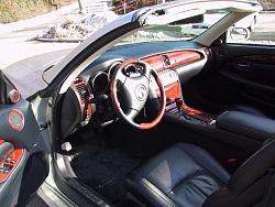 Larry's Car-interior-02.jpg