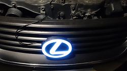 Led Lexus emblem-dsc_0064.jpg