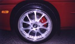 painting the calipers-compressed-front-brakes-red-calipers.jpg