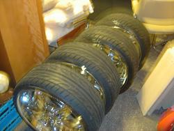 FS: 2x 245/30/20 and 2x 255/30/20 falken 452s-dsc05838.jpg