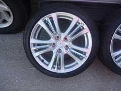 GS450h - OEM Wheels and Tires-2.jpg