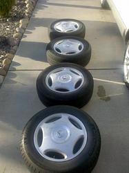 FS: 16&quot; OEM 98 LS400 wheels w/ Michelin Energy MXV4....VOUCHED!!!!-2010-07-29-18.44.17.jpg