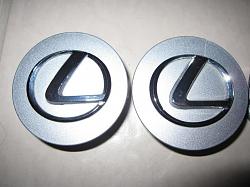 Lexus OEM Center Caps- Set of four-img_0199.jpg