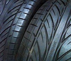 2 Hankook V12 Evo High Performance Tires 255 40 18-255c.jpg