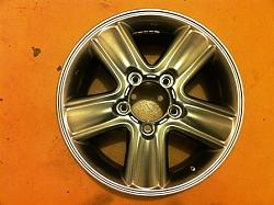 LX-470 18 inch wheels, make me an offer-img_1698.jpg