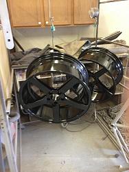 Thinking About Selling My Vossen 20&quot; cv3 Gloss Black Power Coated-img_1788.jpg