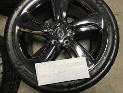 Fs: 3gs 18in oem chrome wheels and tires-img_0040.jpg