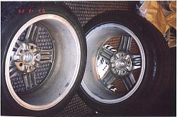 FS: 1998 GS 17inch Chrome Wheels with tires-4.jpg