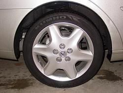 17'' 2004 LS wheels / tires, sell or trade-dsc00404.jpg