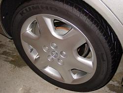 17'' 2004 LS wheels / tires, sell or trade-dsc00405.jpg