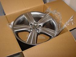 06 GS 18'' OEM wheels for sale.-dsc00719.jpg