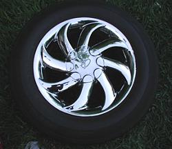 Detata 16&quot; chrome wheels/Pilot sport tires-wheel1-sml.jpg