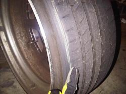 Tire wear-img00011-20110507-2114.jpg