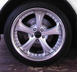 New Wheels-aut_1610a.jpg