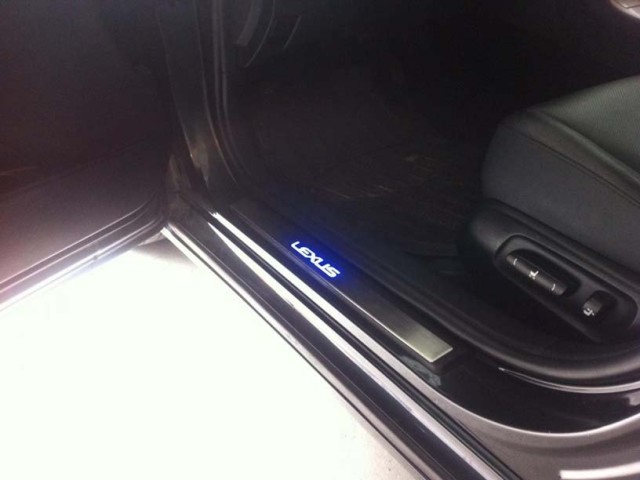 illuminated Lexus scuff plate