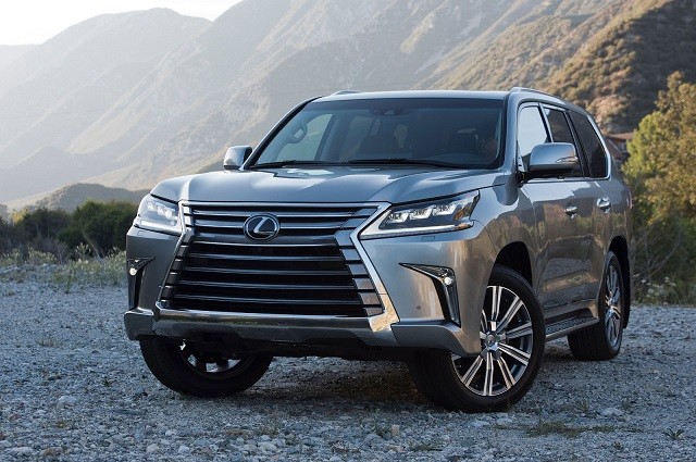 The Lexus LX 570 Gets New Looks, Transmission, and Tech for 2016