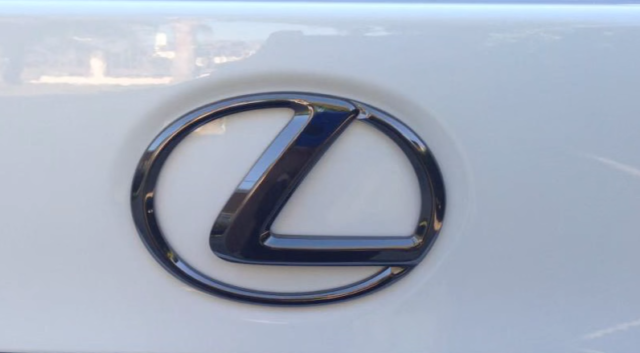 How-To Tuesday: Blacking Out Those Lexus Badges