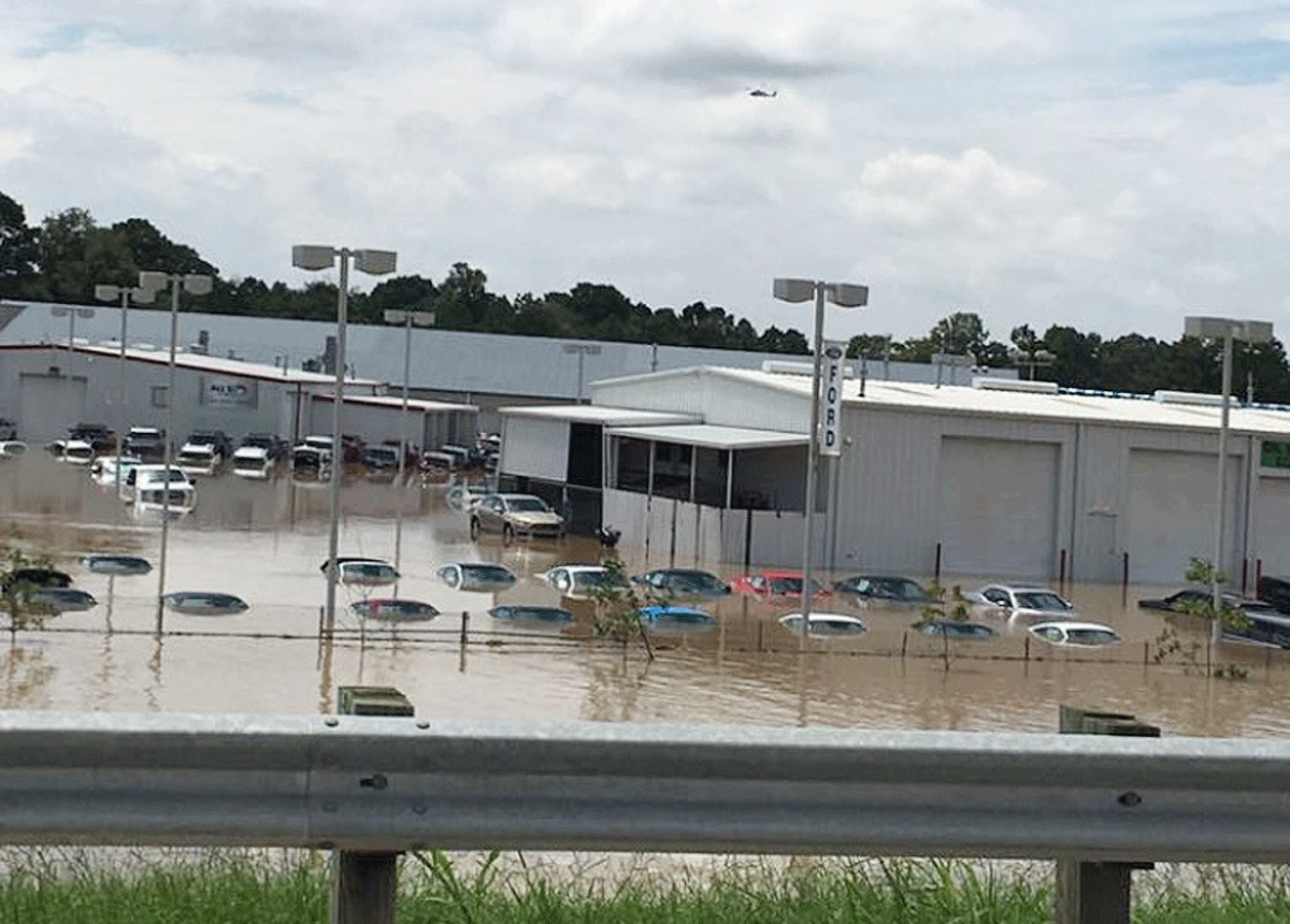 Toyota and Lexus Trying to Make Life Easier for Flooded Louisianans