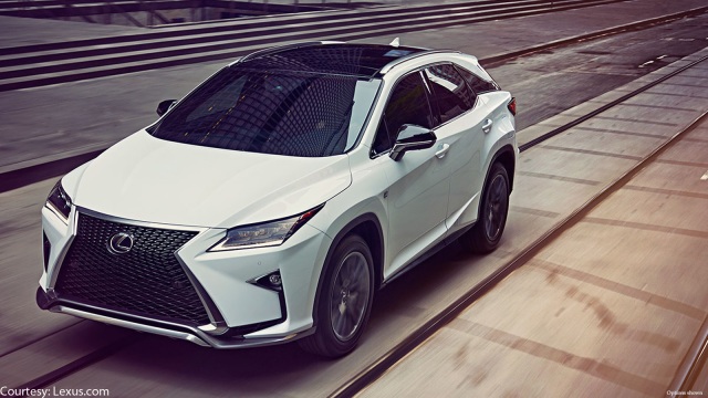 7 Features of the 2017 Lexus RX