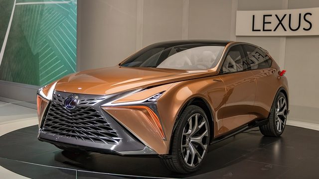 Daily Slideshow: Lexus Testing Avenues in Which to Beat German Luxury Brands