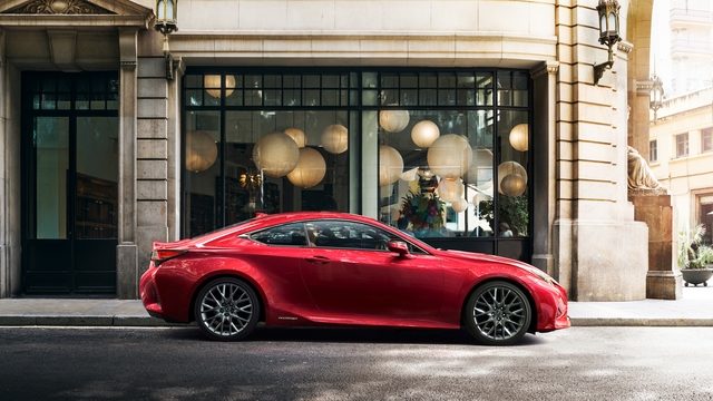 Four Lexus Premieres Coming to Paris Auto Show