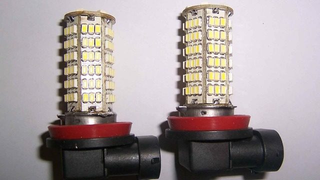 Lexus IS: Bulb Replacement Guide