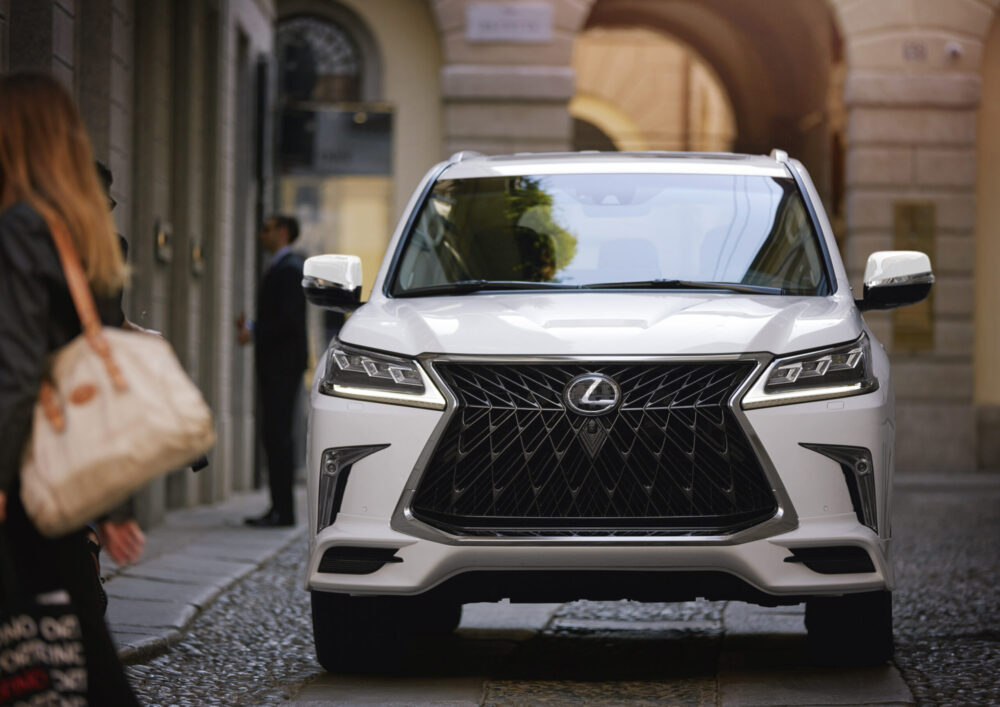 2020 Lexus LX 570 Sport