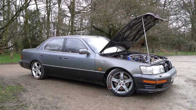 Flashback: Lexus LS400 Finds New Purpose With Drift Build