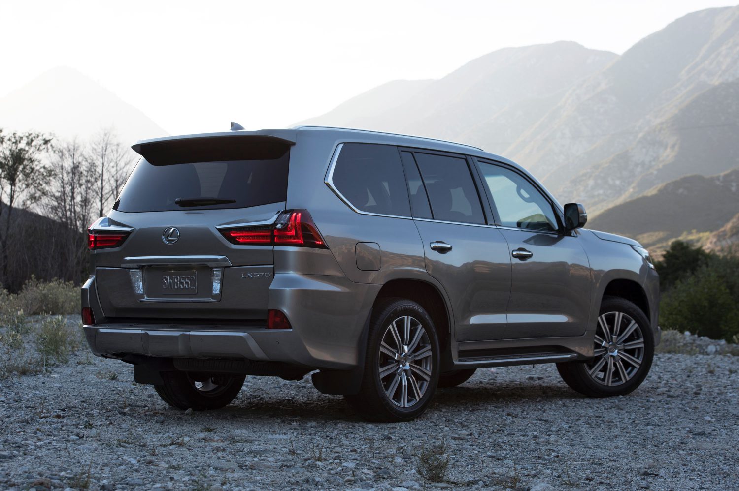 Lexus lx 570 2018