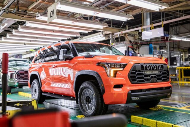 Toyota Sequoia begins production