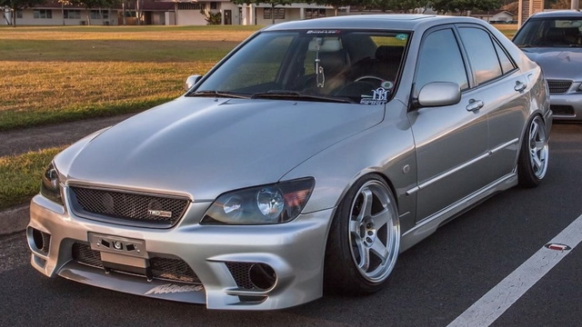 Heavily Customized Lexus IS300 Is a JDM Dream Ride