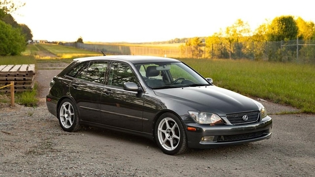 Manual-Swapped Lexus IS300 SportCross Is an Enthusiast’s Dream